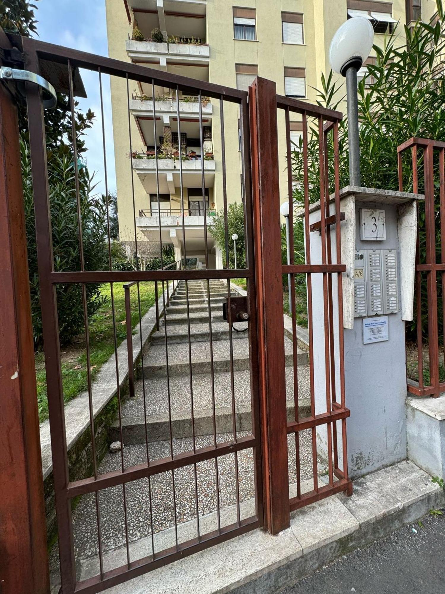 Volturno Guest House ローマ エクステリア 写真
